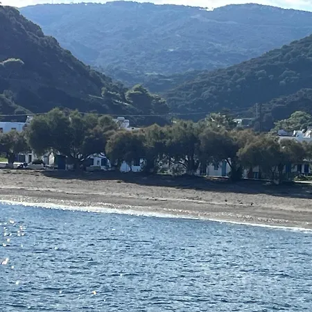 Hotel ξενοδοχειο ακρωτηρι 3*